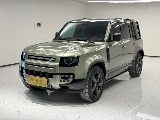 Фотография автомобиля — Land Rover Defender