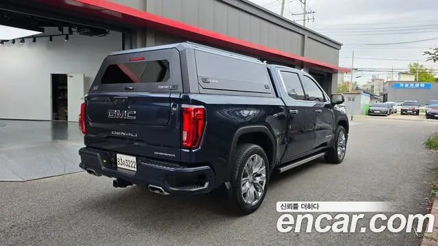 GMC Sierra — Фото автомобиля 2
