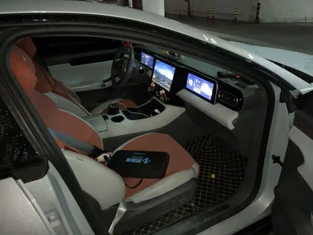 Leapmotor C01 — Фото автомобиля 18