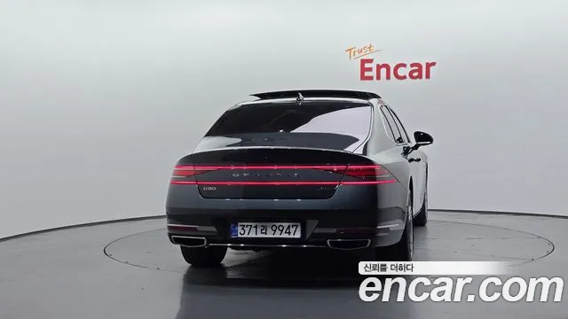 Genesis G90 Бензин 3.5 турбо AWD — Фото автомобиля 3