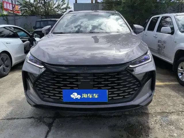 BYD Tang — Фото автомобиля 2