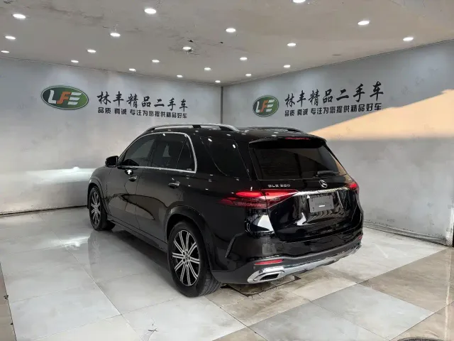 Mercedes-Benz GLE-Class — Фото автомобиля 7