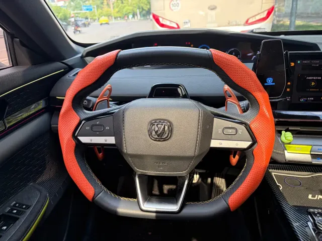 Changan UNI-V — Фото автомобиля 10