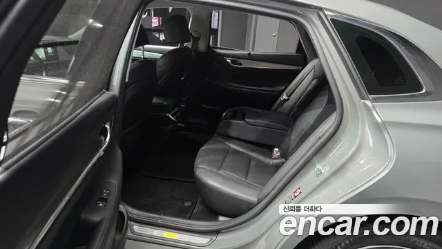 Hyundai Grandeur Grandeur (New) — Фото автомобиля 18