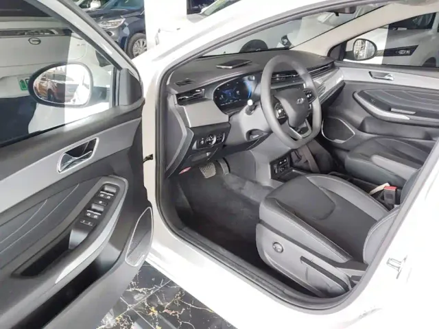 Chery Arrizo e — Фото автомобиля 15