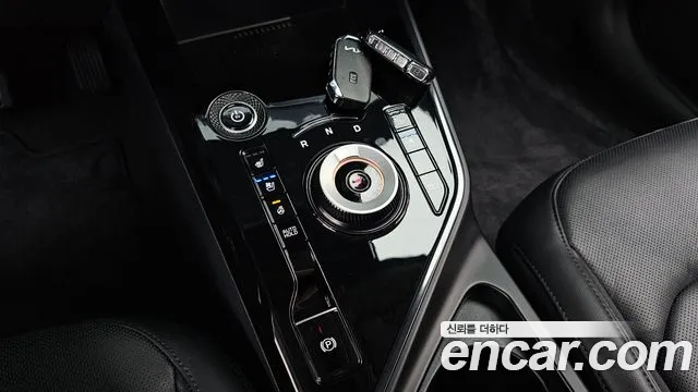 Kia Niro Niro (New) — Фото автомобиля 9