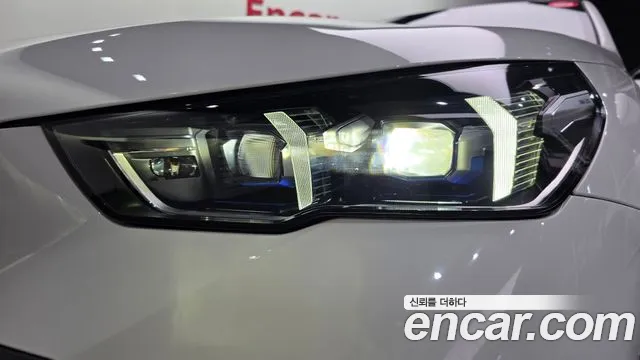 BMW i5 — Фото автомобиля 19