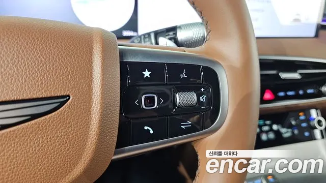 Genesis GV70 2.5T Бензин 2WD — Фото автомобиля 24