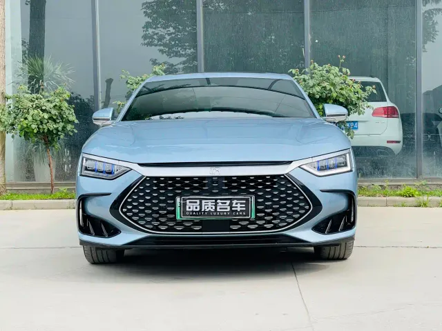 BYD Han — Фото автомобиля 3