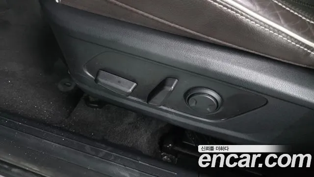 Hyundai Tucson Tucson (NX4) Бензин 1.6 турбо 2WD — Фото автомобиля 26