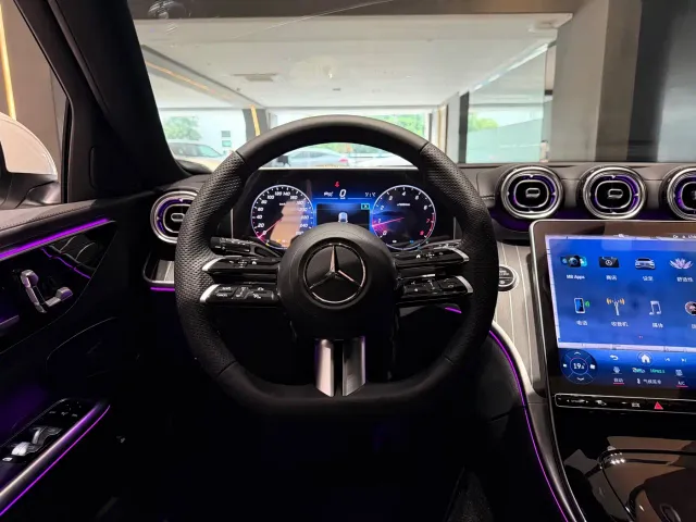 Mercedes-Benz C-Class — Фото автомобиля 18