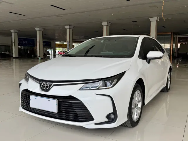 Фотография автомобиля — Toyota Corolla