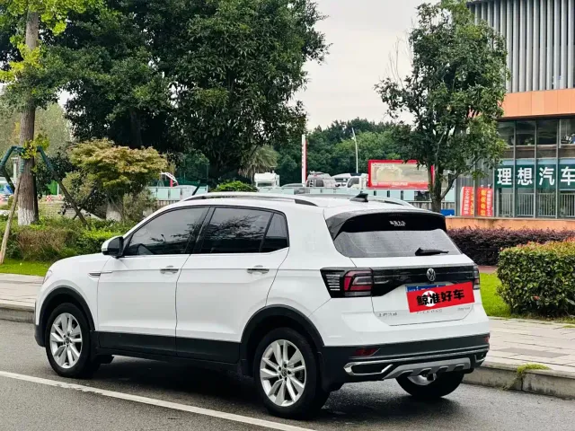 Volkswagen T-Cross — Фото автомобиля 6