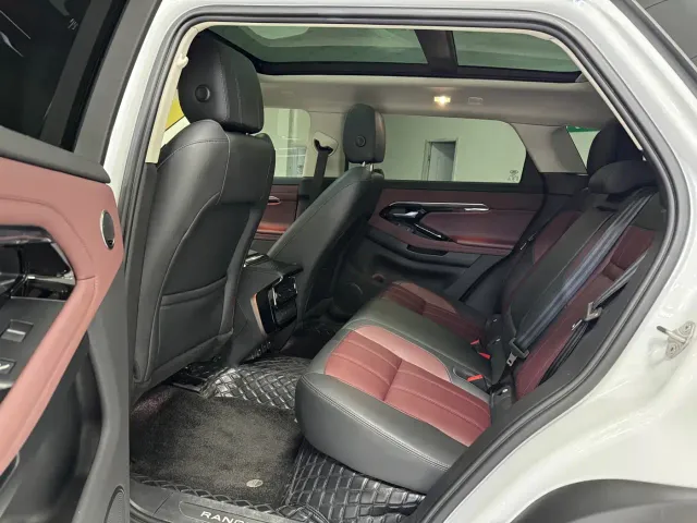 Land Rover Range Rover Evoque — Фото автомобиля 6