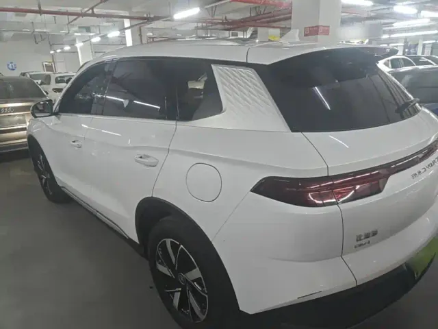 BYD Song Pro — Фото автомобиля 4
