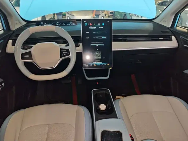 Nezha Auto Nezha AYA 2023 Model 318 Lite — Фото автомобиля 9