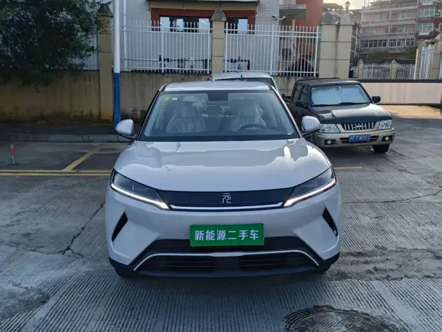 BYD Yuan UP — Фото автомобиля 3
