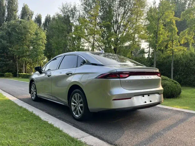 GAC Aion S — Фото автомобиля 22