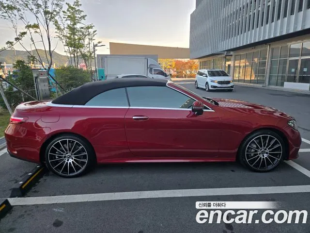 Mercedes-Benz E-Class — Фото автомобиля 7