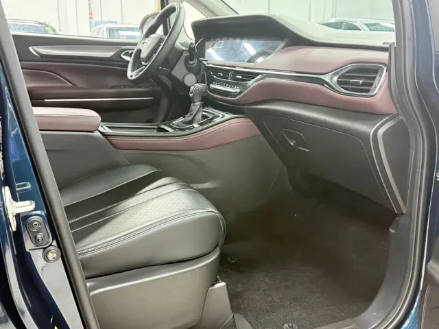GAC Trumpchi M6 — Фото автомобиля 18