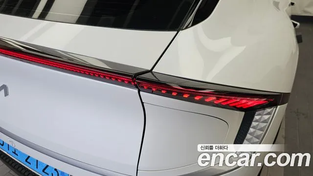 Kia EV6 — Фото автомобиля 22