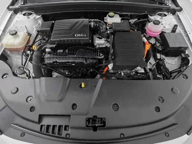 BYD Qin PLUS — Фото автомобиля 6