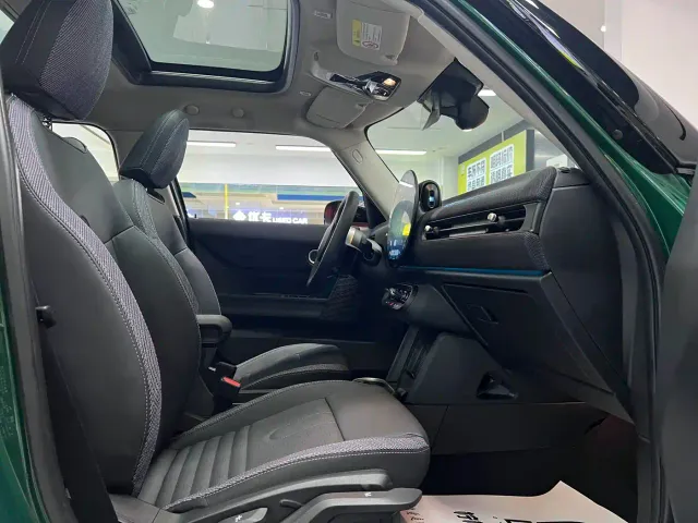 MINI Hatch — Фото автомобиля 18