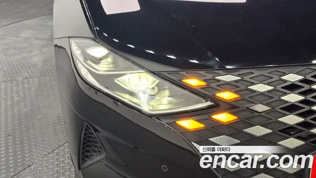 Hyundai Grandeur — Фото автомобиля 22