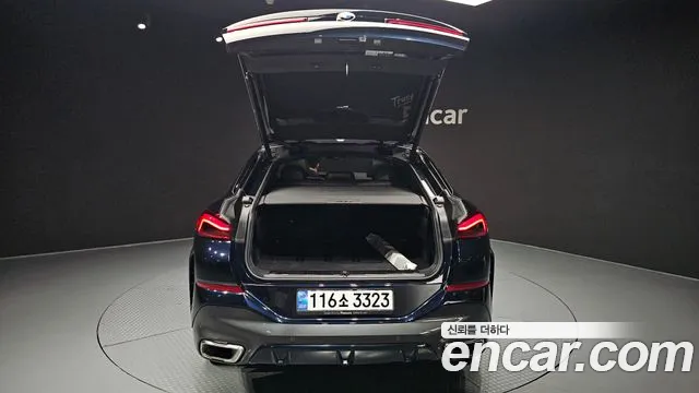 BMW X6 xDrive40i M Sport — Фото автомобиля 15