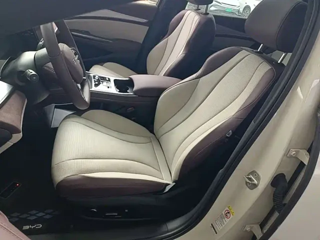 BYD Seal 07 DM-i — Фото автомобиля 14