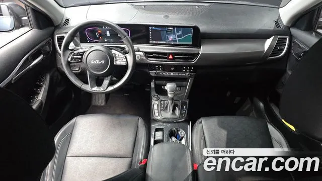 Kia Seltos — Фото автомобиля 10