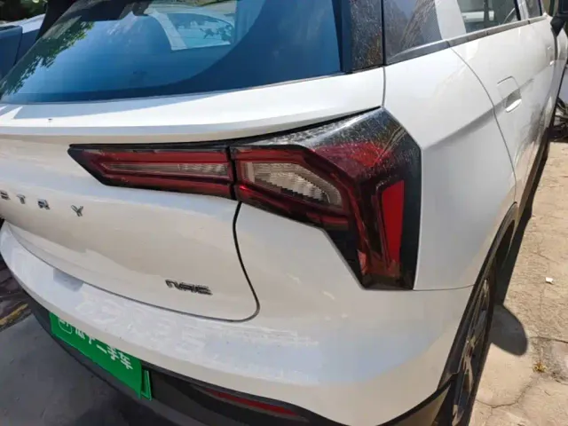 Geely Geometry E Firefly — Фото автомобиля 7