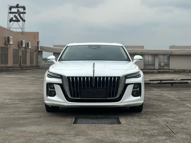 Hongqi H5 — Фото автомобиля 2