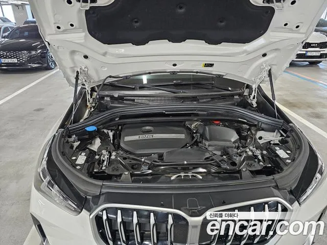 BMW X1 U11 — Фото автомобиля 6