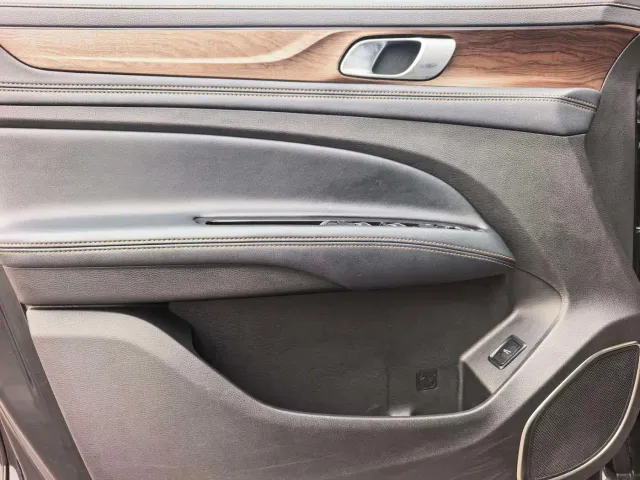 Ford Territory — Фото автомобиля 8