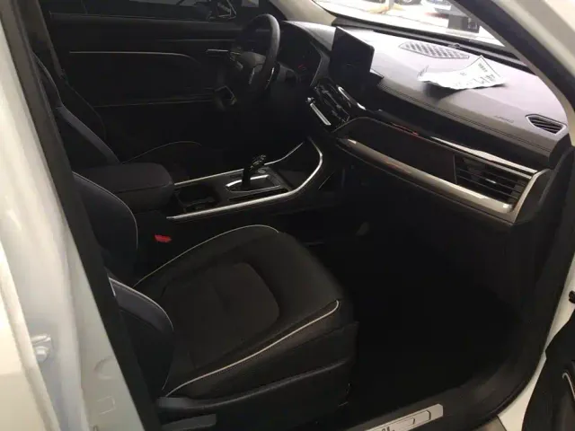 Haval H6 — Фото автомобиля 8