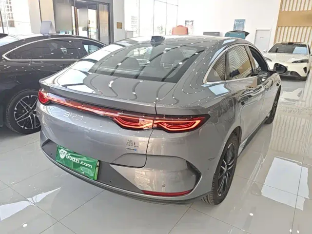 BYD Qin L — Фото автомобиля 6