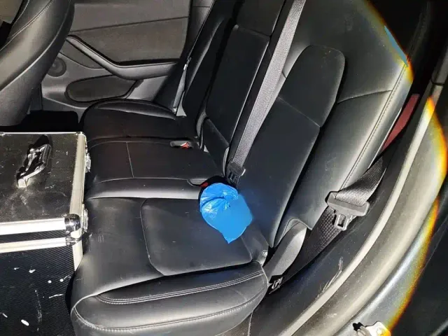 Tesla Model Y — Фото автомобиля 14