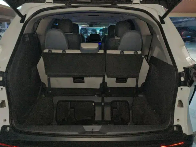 Toyota Granvia — Фото автомобиля 4