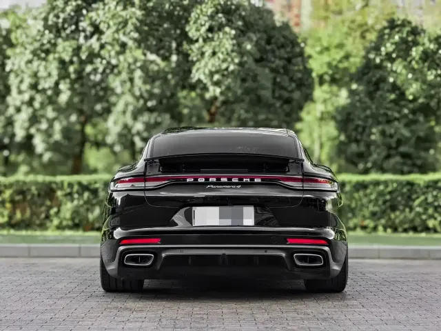 Porsche Panamera 2022 Panamera Executive Long Wheelbase 2.9T — Фото автомобиля 7