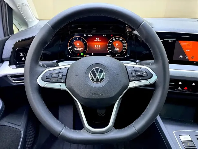 Volkswagen Golf — Фото автомобиля 10