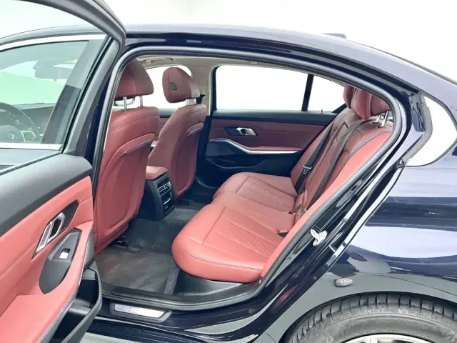 BMW i3 — Фото автомобиля 12