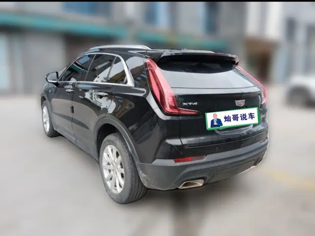 Cadillac XT4 — Фото автомобиля 3