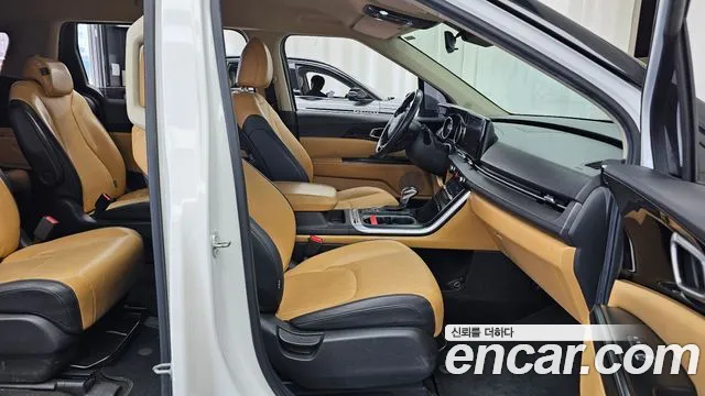 Kia Carnival 4th Gen — Фото автомобиля 11