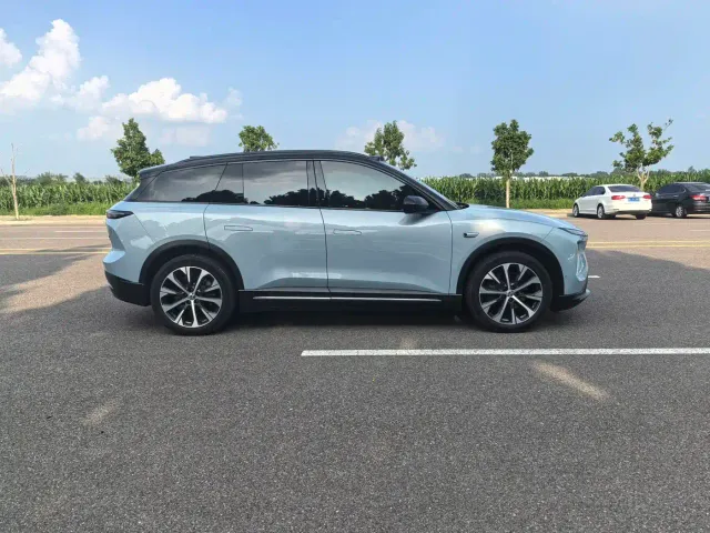 Nio ES6 — Фото автомобиля 8