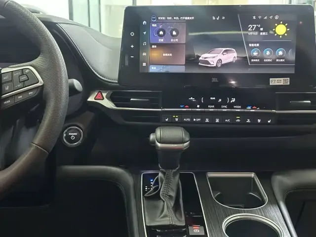 Toyota Granvia — Фото автомобиля 3
