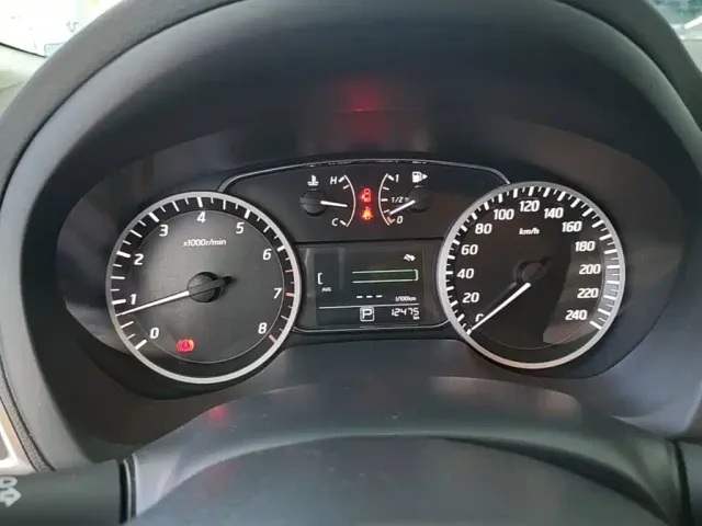 Nissan Sylphy — Фото автомобиля 11