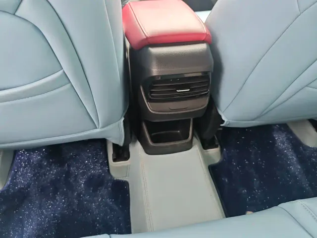 MG MG5 2023 180DVVT CVT Flagship Edition — Фото автомобиля 9