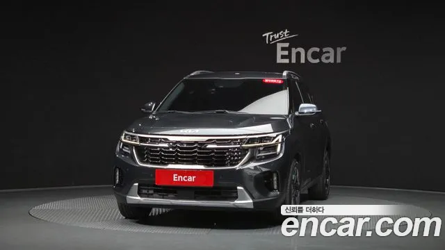 Kia Seltos — Фото автомобиля 3
