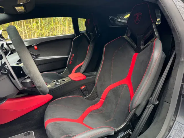 Lamborghini Huracan — Фото автомобиля 17